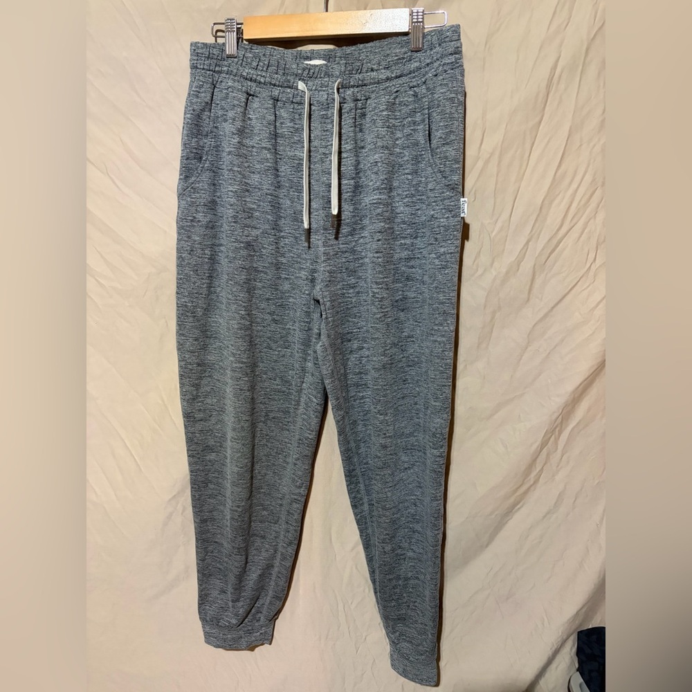 Feat joggers